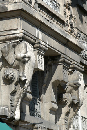 Immeuble, dit immeuble des éléphants