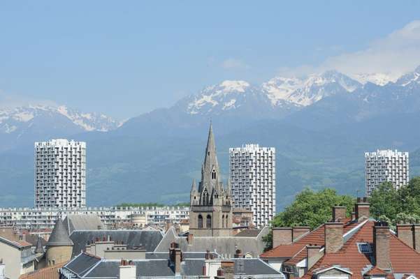 les trois tours gradignan