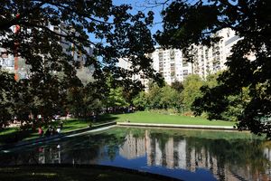 Parc Jean Verlhac, dit aussi parc de la Villeneuve