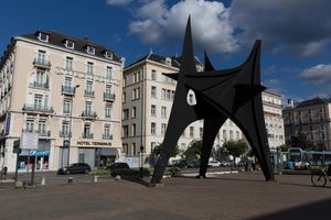 Les trois pics, Alexander CALDER